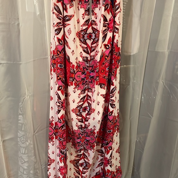 NWOT Giani Bini Halter Style Maxi Sleeveless Dress - Picture 8 of 11